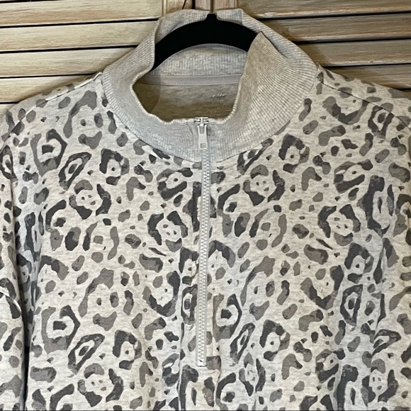 Aerie leopard sweater - Picture 2 of 3